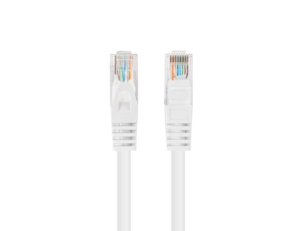 PATCHCORD KAT.5E UTP 0.25M BIAŁY FLUKE PASSED LANBERG